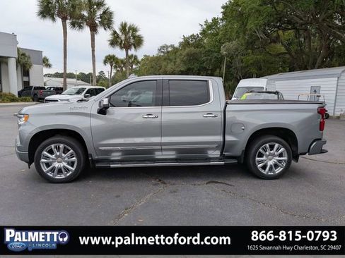 Used 2023 Chevrolet Silverado 1500 High Country w/ Technology Package AWD/4WD image 7