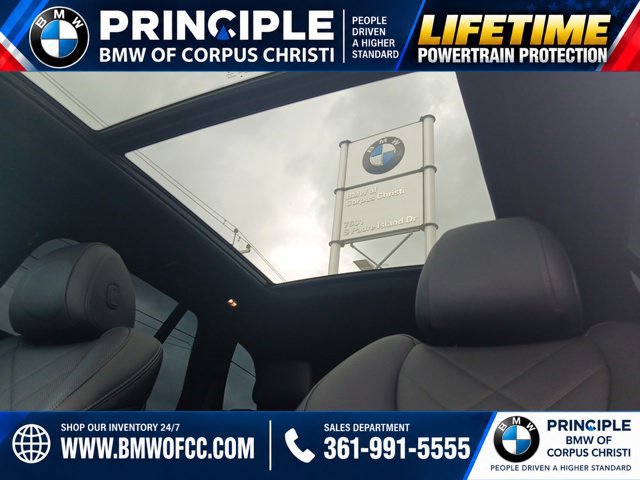 Used 2023 BMW X5 sDrive40i w/ M Sport Package RWD image 32