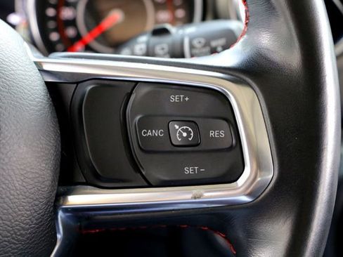 Used 2019 Jeep Wrangler Unlimited Rubicon AWD/4WD image 13