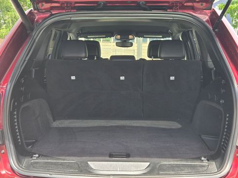 Used 2018 Jeep Grand Cherokee Altitude image 24