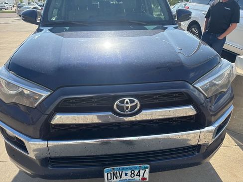 Used 2018 Toyota 4Runner Limited AWD/4WD image 8