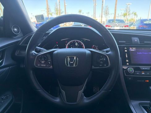 Used 2018 Honda Civic Sport Touring image 19