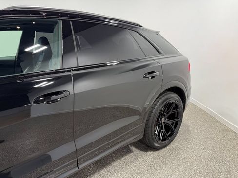 Used 2021 Audi RS Q8 w/ Carbon Optic Package AWD/4WD image 12