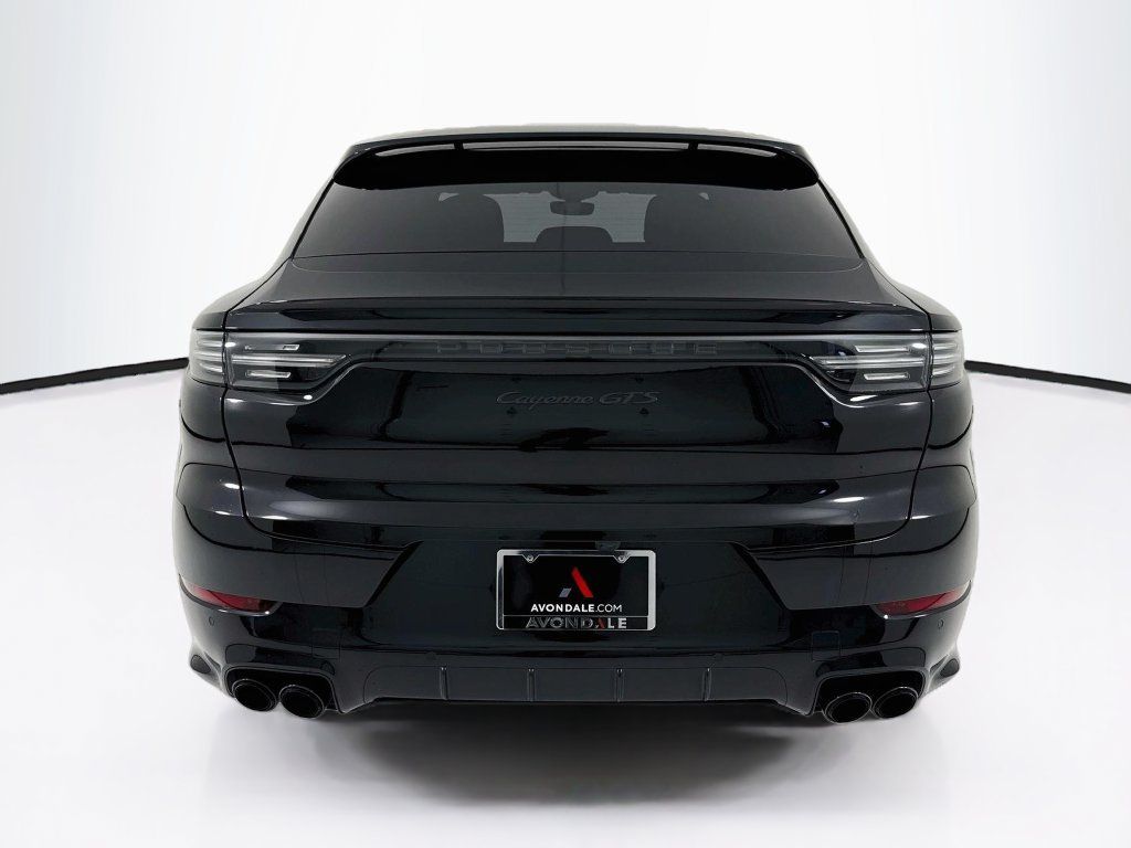 Certified 2022 Porsche Cayenne GTS AWD/4WD image 6