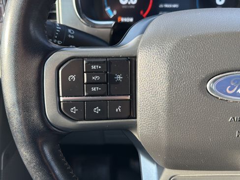 Used 2022 Ford F150 Lariat w/ Equipment Group 501A Mid AWD/4WD image 14