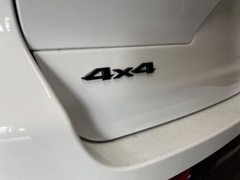 New 2025 Jeep Grand Cherokee L Altitude image 22