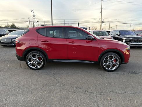 Used 2024 Alfa Romeo Tonale Veloce image 6