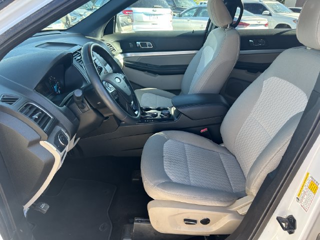 Used 2018 Ford Explorer 4WD w/ Class II Trailer Tow Package image 23