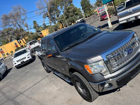 Used 2014 Ford F150 XLT w/ XLT Chrome Package image 43