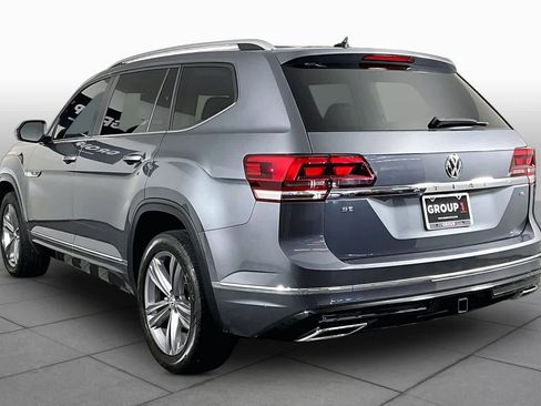 Used 2018 Volkswagen Atlas SE w/ R-Line Package FWD image 12