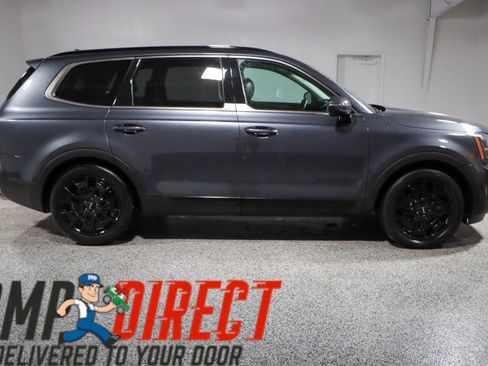 Used 2022 Kia Telluride EX w/ EX Premium Package image 6