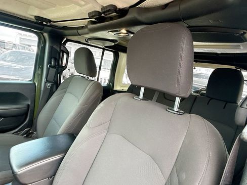 Used 2023 Jeep Wrangler Unlimited Sport AWD/4WD image 20