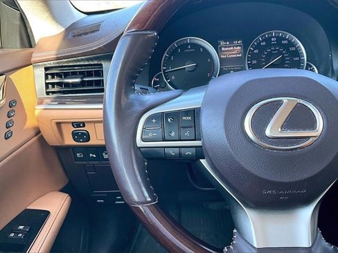 Used 2018 Lexus ES 350 image 16