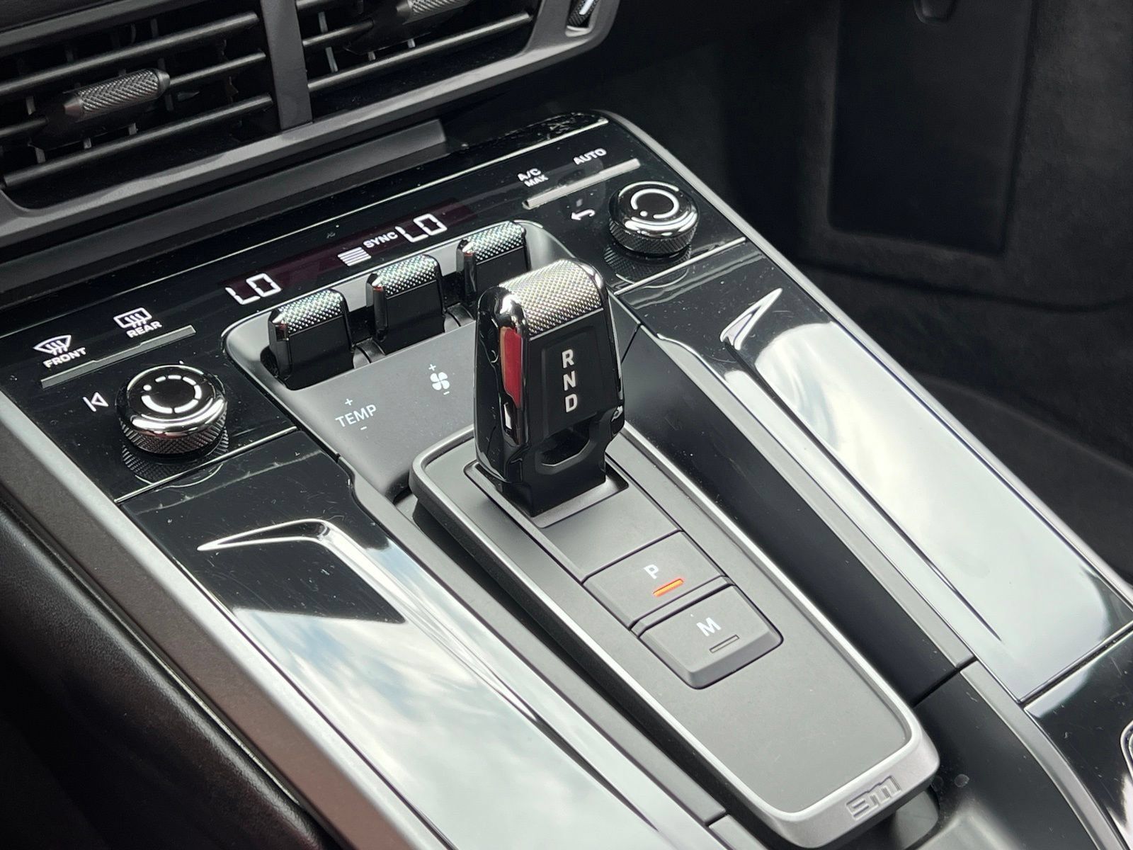 Certified 2025 Porsche 911 Carrera S RWD image 30