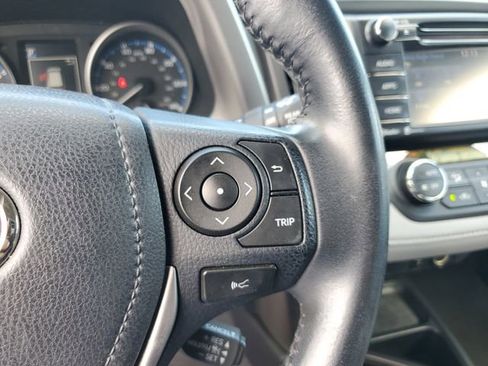 Used 2018 Toyota RAV4 XLE image 22