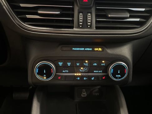 Used 2024 Ford Escape Active AWD/4WD image 14