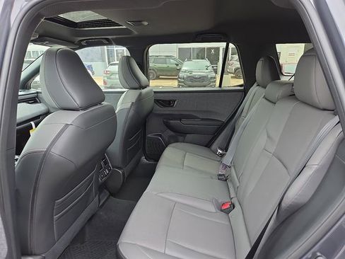 New 2026 Subaru Outback Limited AWD/4WD image 7