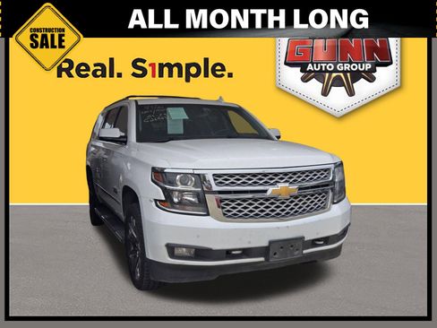 Used 2018 Chevrolet Tahoe LT w/ LT Signature Package RWD image 1