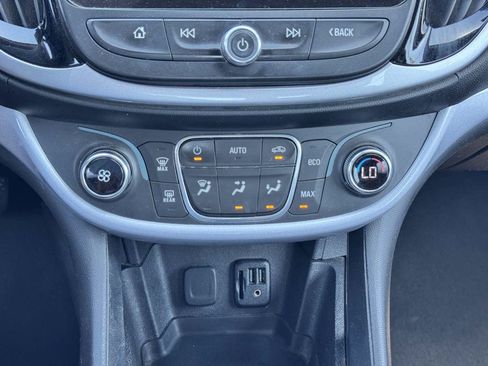 Used 2019 Chevrolet Volt LT FWD image 47