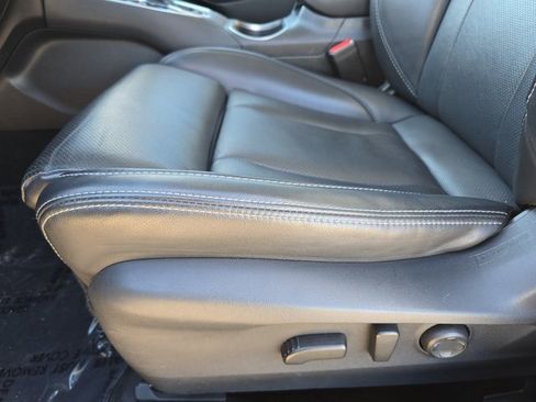 Used 2023 Subaru Outback Limited image 29