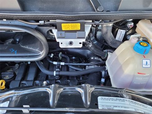 Used 2025 RAM ProMaster 1500 w/ Convenience Group image 20