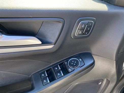 Used 2023 Ford Escape Platinum AWD/4WD image 17