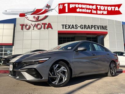 Used 2025 Hyundai Elantra Limited