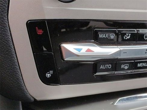 Certified 2024 Ford Explorer XLT w/ Equipment Group 202A image 21