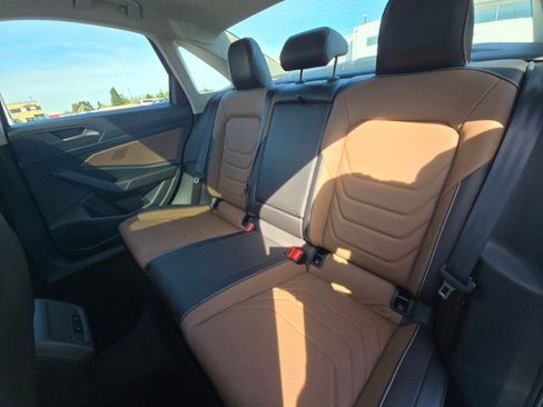 New 2026 Volkswagen Jetta SEL FWD image 21