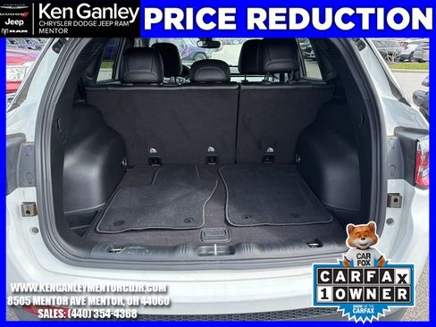 Used 2023 Jeep Compass Limited image 21