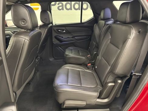 Used 2023 Chevrolet Traverse LT w/ LT Premium Package AWD/4WD image 19