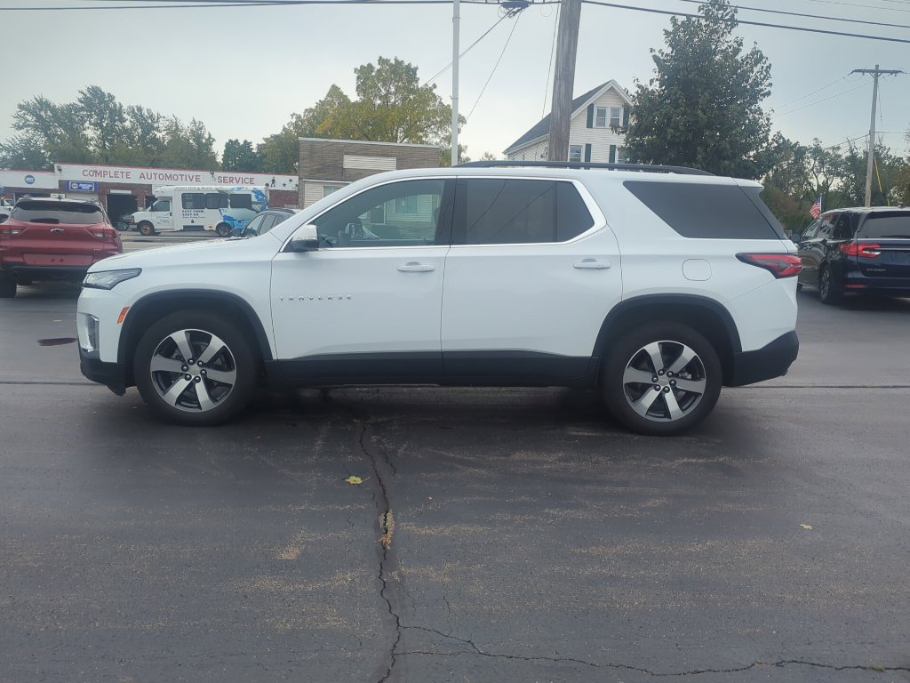 Certified 2023 Chevrolet Traverse LT w/ LT Premium Package AWD/4WD image 5