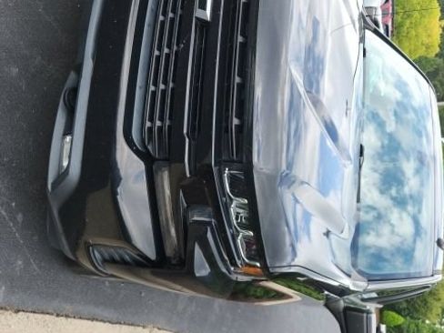 Used 2022 Chevrolet Silverado 1500 RST w/ Convenience Package II RWD image 1