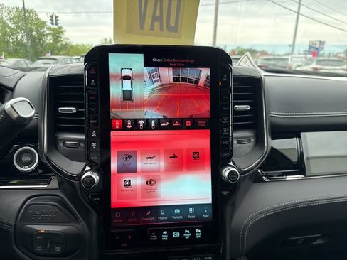 New 2026 RAM 3500 Limited AWD/4WD image 32