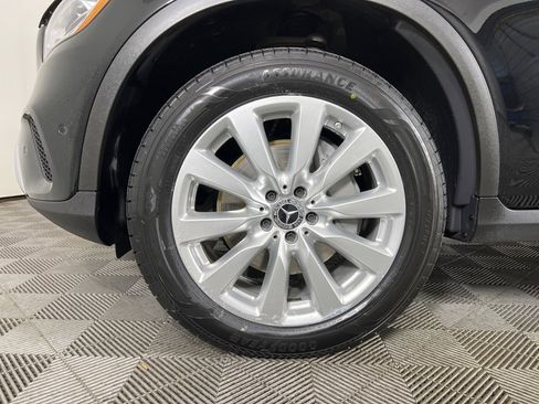 Used 2021 Mercedes-Benz GLC 300 4MATIC image 24