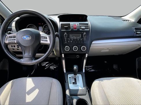 Used 2014 Subaru Forester 2.5i AWD/4WD image 15