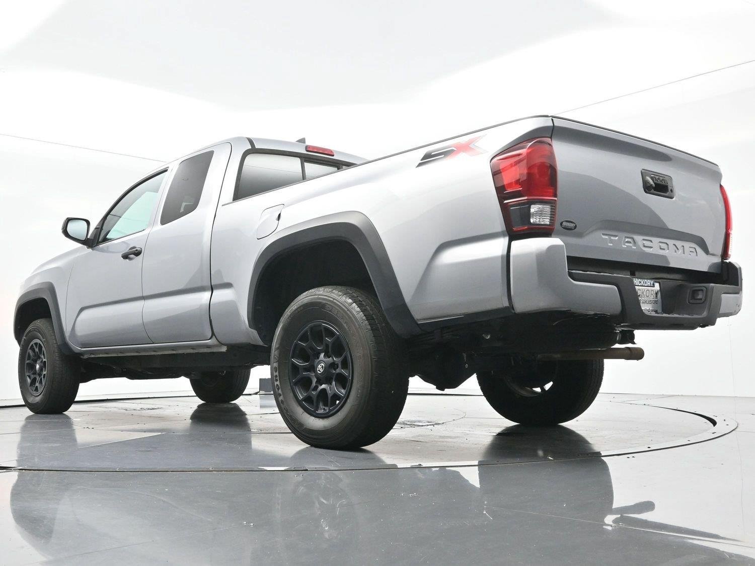Used 2021 Toyota Tacoma SR w/ SX Package RWD image 45