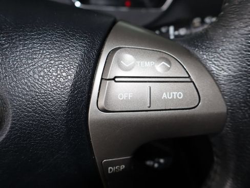 Used 2010 Toyota Highlander SE AWD/4WD image 20