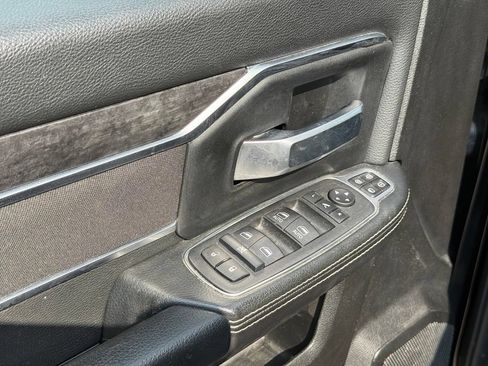 Used 2024 RAM 3500 Big Horn w/ Night Edition AWD/4WD image 13