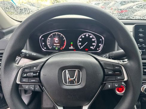 Used 2018 Honda Accord LX image 6