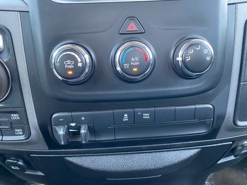 Used 2019 RAM 1500 Tradesman AWD/4WD image 24