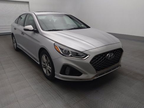 Used 2018 Hyundai Sonata Sport image 13