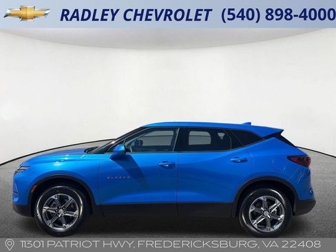 Certified 2025 Chevrolet Blazer LT FWD image 15