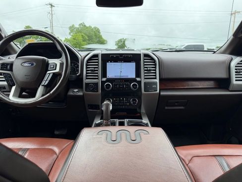 Used 2019 Ford F150 King Ranch w/ Equipment Group 601A Luxury AWD/4WD image 18