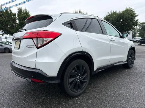 Used 2021 Honda HR-V Sport image 4