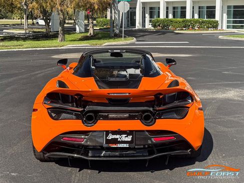 Used 2022 McLaren 720S Spider image 52