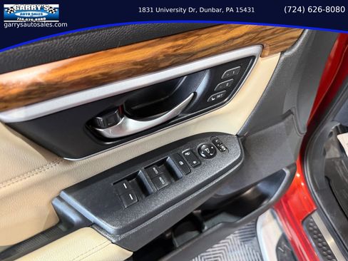 Used 2018 Honda CR-V Touring image 16
