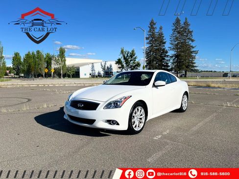 Used 2012 INFINITI G37 Journey w/ Premium Pkg image 1