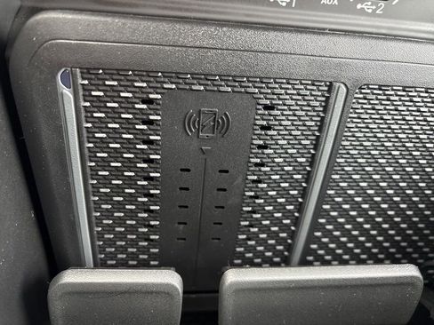 New 2026 RAM 1500 4x4 Crew Cab image 37