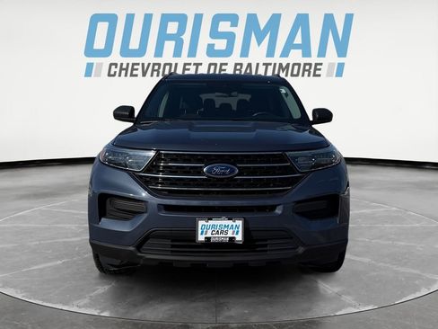 Used 2021 Ford Explorer XLT w/ Class III Trailer Tow Package image 8